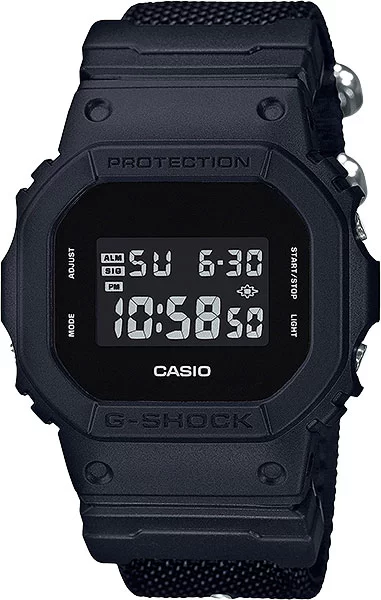 Casio DW-5600BBN-1  